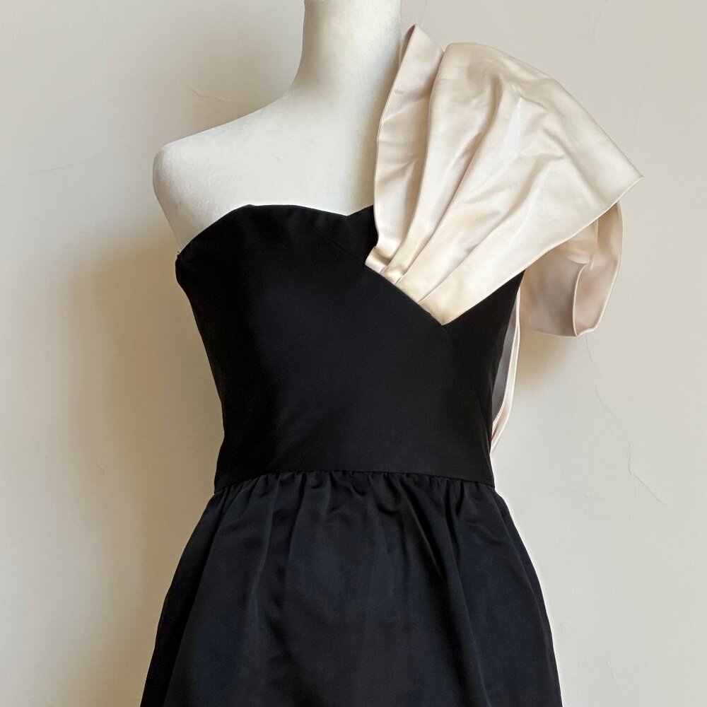 Prabal Gurung Black and Cream Silk Form Dress